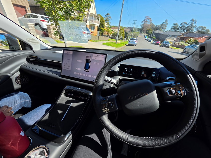 GAC AION V steering wheel, dashboard and centre console