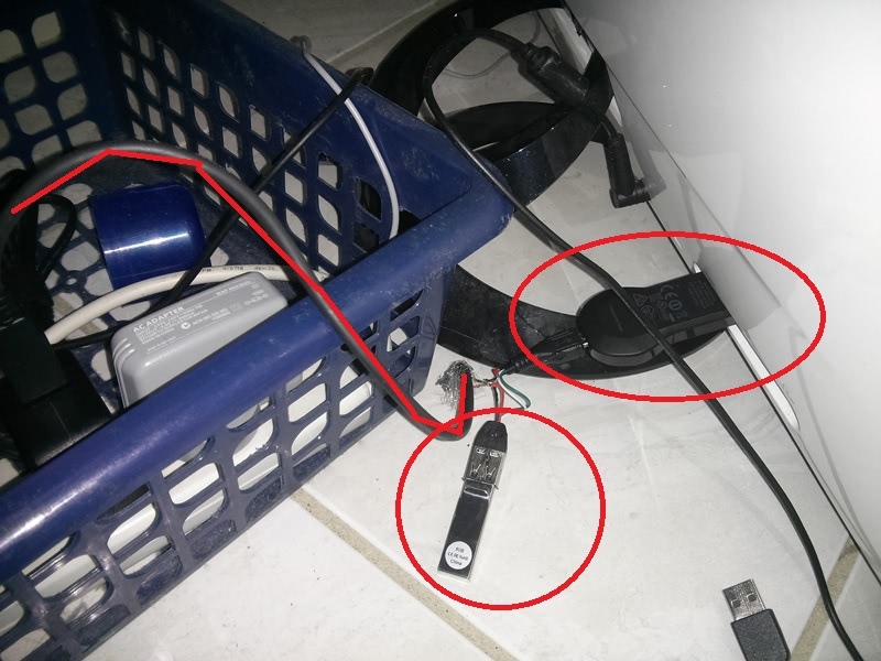 The Chromecast, USB OTG and power cable